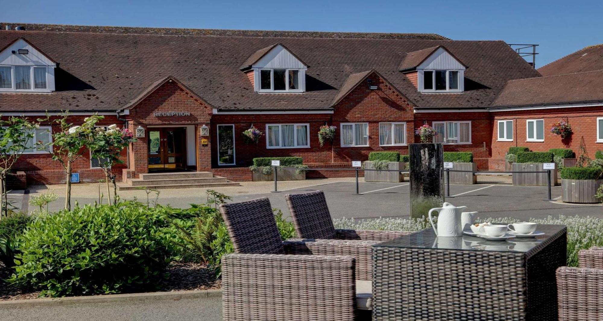 Windmill Village Hotel, Golf Club & Spa, BW Signature Collection Coventry Luaran gambar